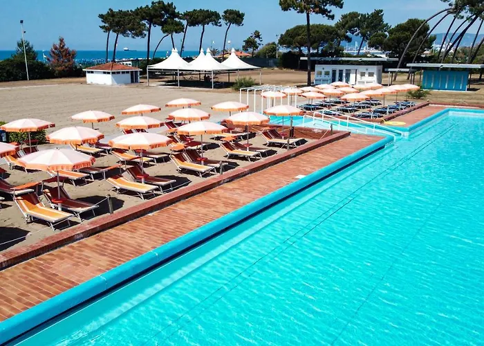 Villaggio Torre Marina